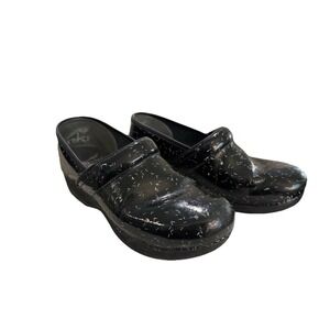 Dansko XP 2.0 Black Silver Sparkle Leather Clogs Nursing Shoes Sz EU 39 US 8.5-9